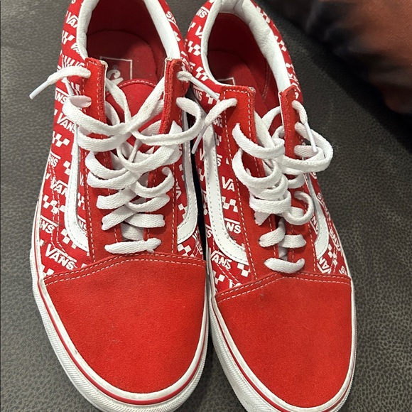 Used - Picture 3 of 4